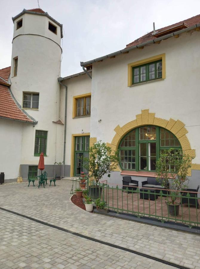 Meller-kastély Villa Csurgo Exterior foto